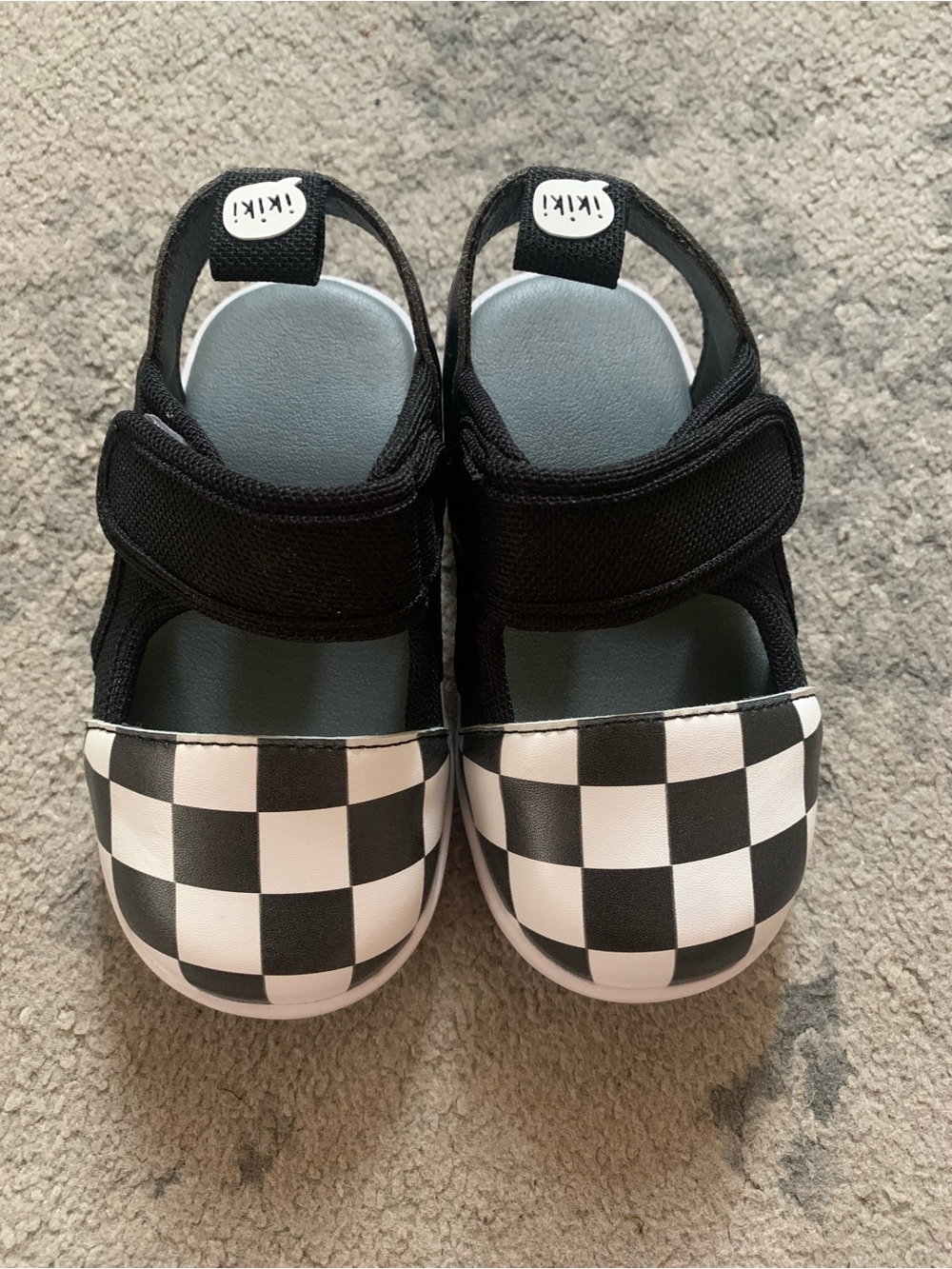ikiki Kids Black & White Checker sandals